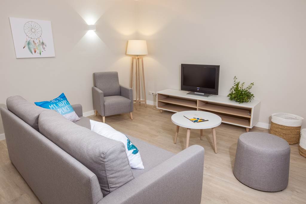 FAO_69567_Vitors_Plaza_1017_65