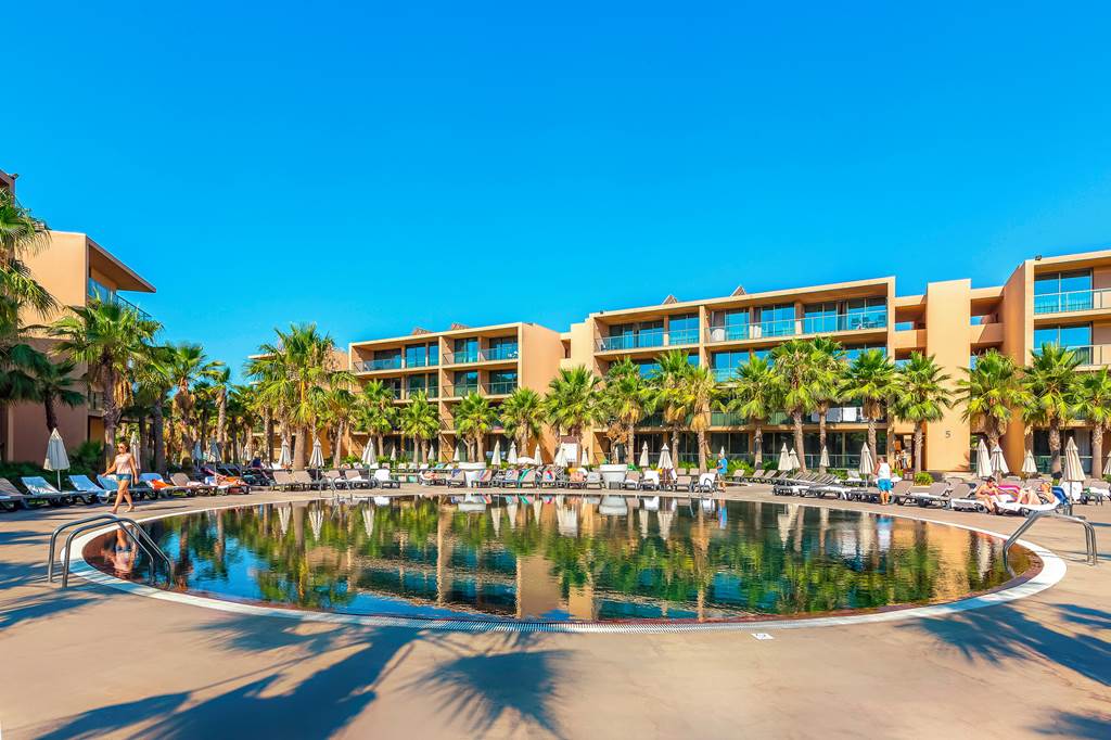 FAO_70159_Salgados_Palm_Village_0919_20