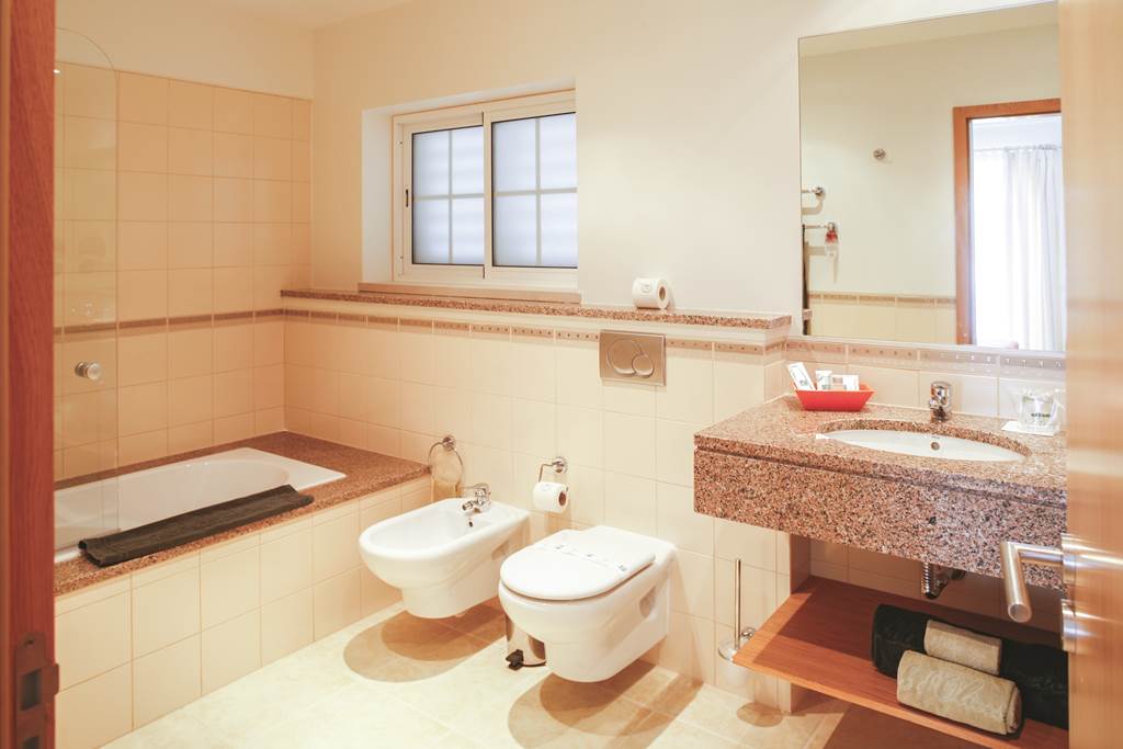 FAO_73340_Vale_dOliveiras_Quinta_RST_Spa_0715_19