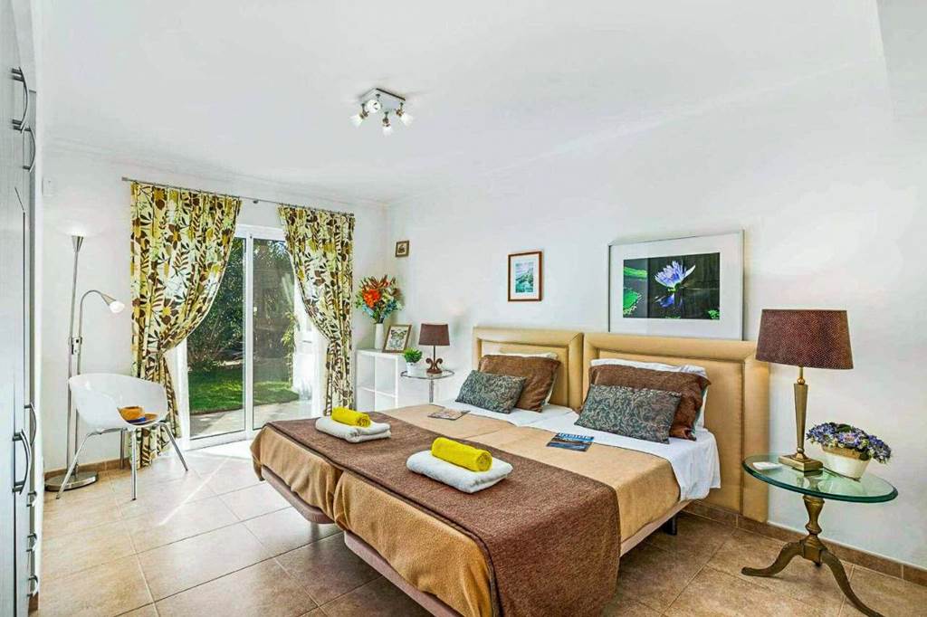 FAO_87143_Villa_Sunset_Golf_0124_13