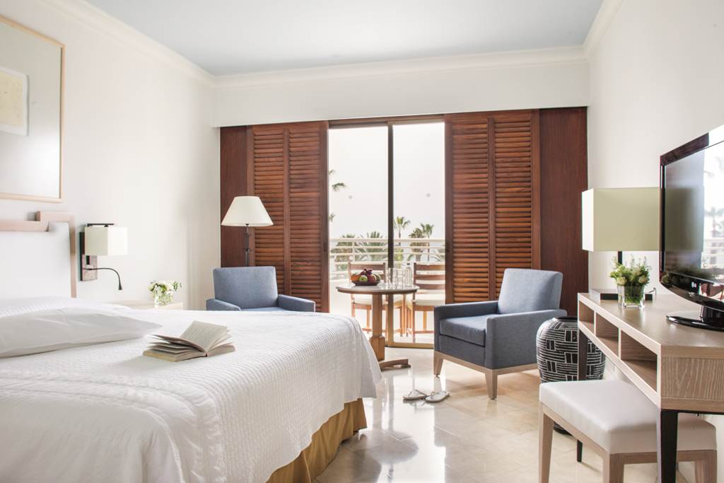 F_PFO_2001_ANNABELLE_1013_02