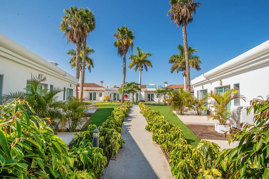 LPA_73996_LIVVO_Hotels_Dunagolf_Suites_0923_02