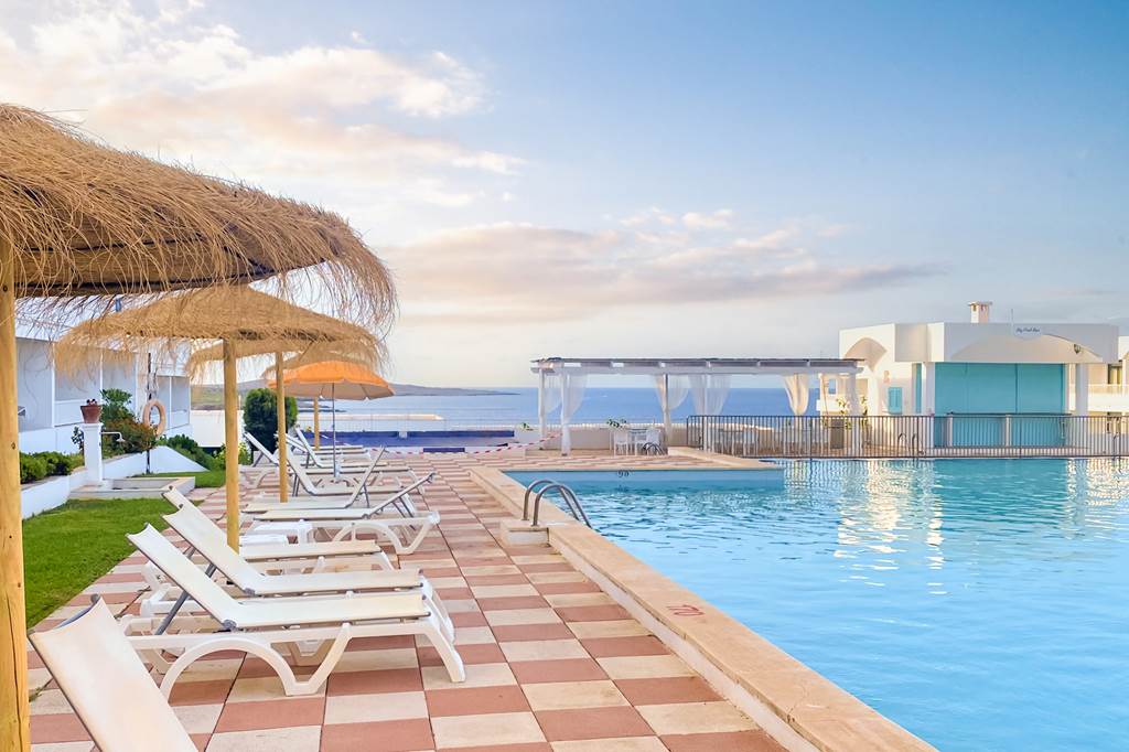 MAH_52914_Beach_Club_Menorca_0422_01