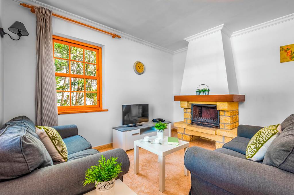 MAH_77497_Villa_Benmar_0719_02