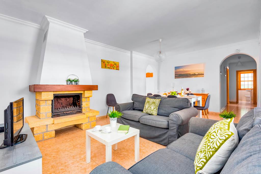 MAH_77497_Villa_Benmar_0719_03