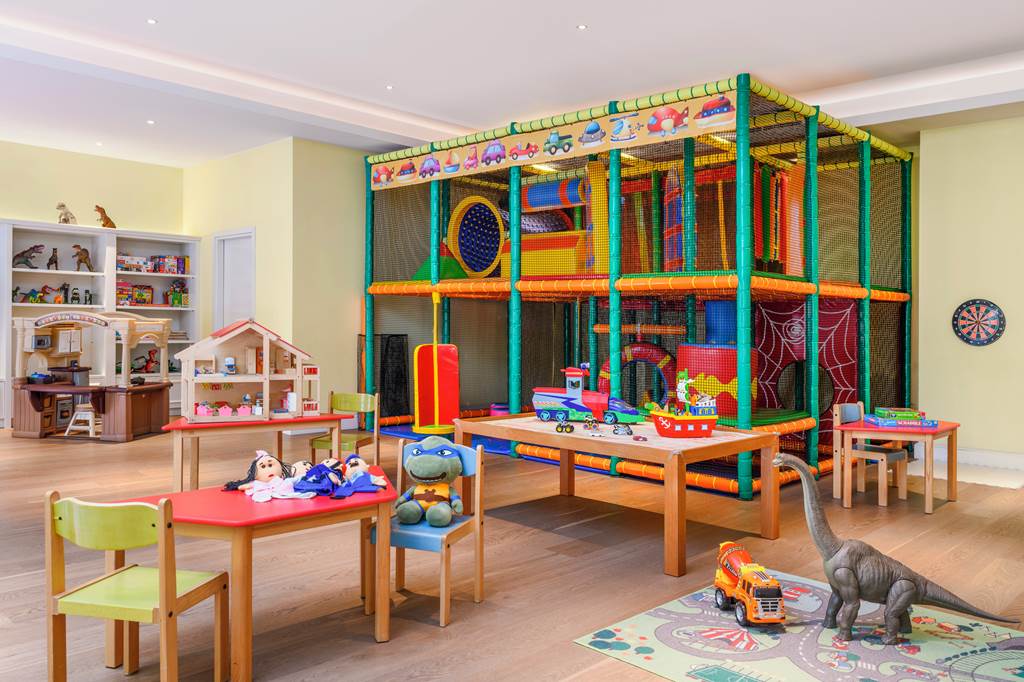 PFO_3333_Elysium_0124_05