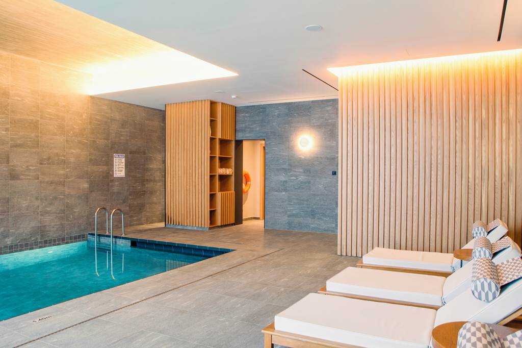 PFO_69403_Anemi_Hotel__Executive_Suites_0123_13