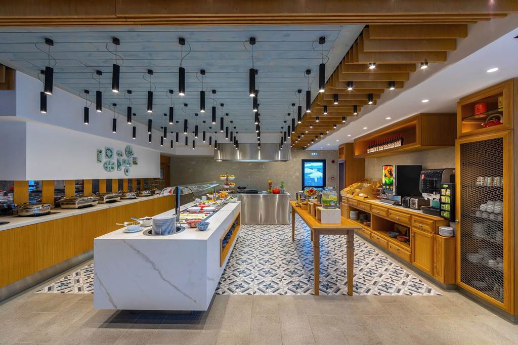 PFO_69403_Anemi_Hotel__Suites_0719_19