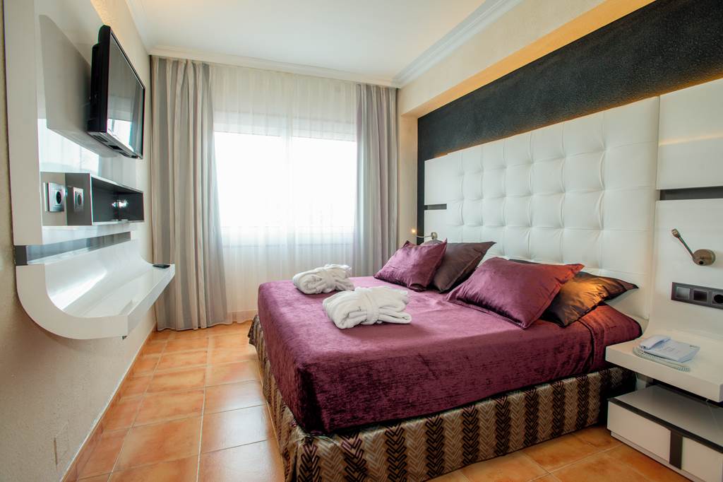 PMI_633_Marina_Portals_Hotel_0723_23