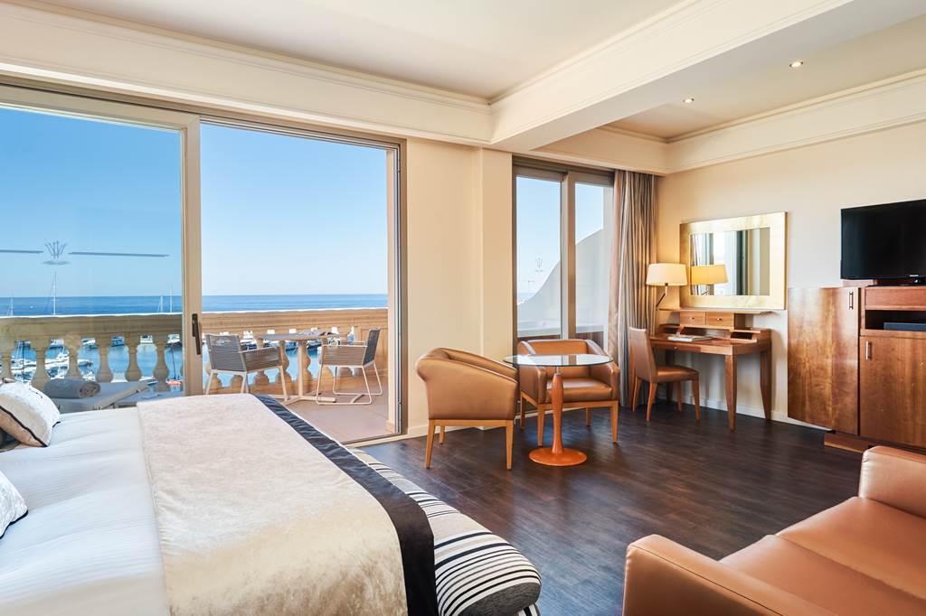 PMI_69499_Pure_Salt_Port_Adriano_0517_04