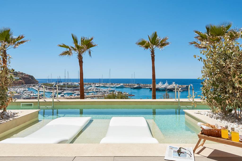 PMI_69499_Pure_Salt_Port_Adriano_0517_09