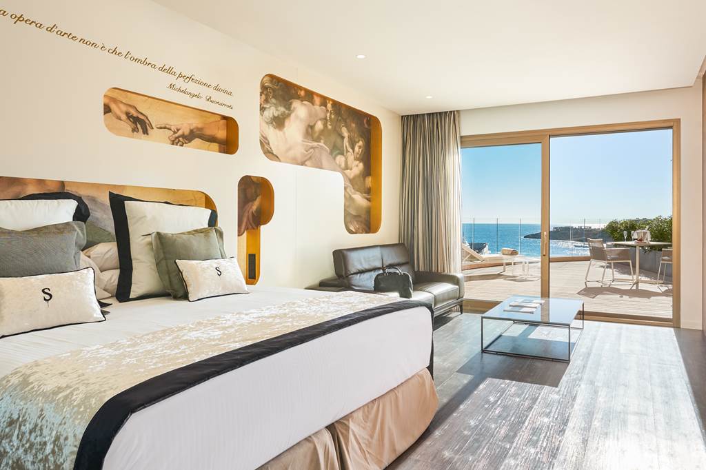 PMI_69499_Pure_Salt_Port_Adriano_0517_18