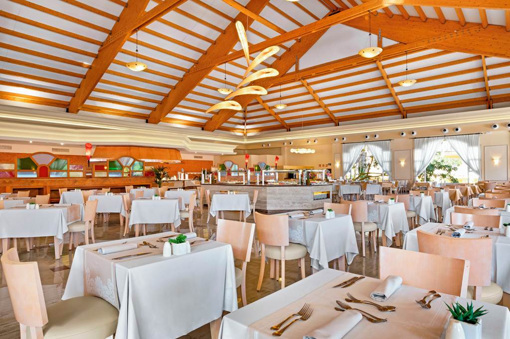 PMI_71468_VIVA_Cala_Mesquida_Suites_and_Spa_Adults_Only_1221_10