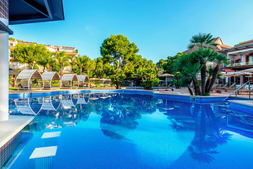 PMI_71468_VIVA_Suites_and_Spa_0721_13