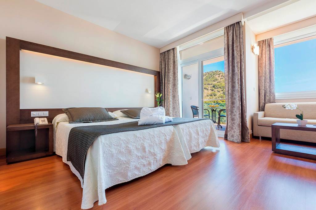 PMI_72816_Hipotels_Eurotel_Punta_Rotja_0823_04