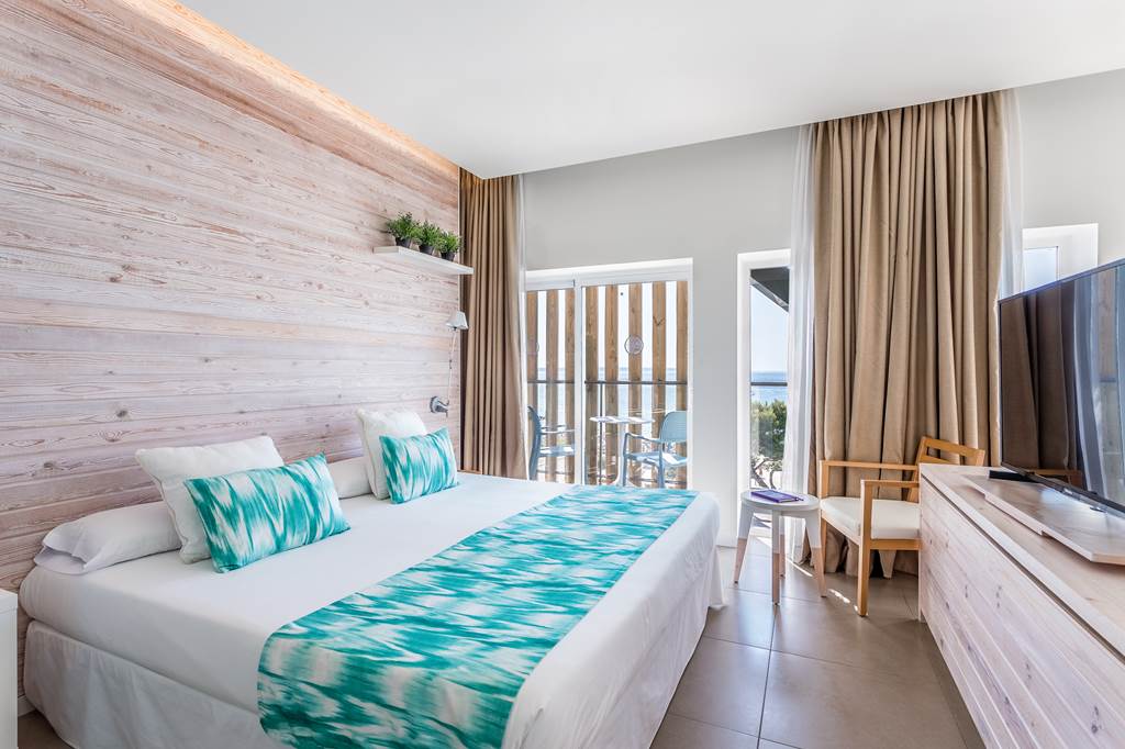 PMI_73322_FERGUS_Style_Palmanova_0818_13