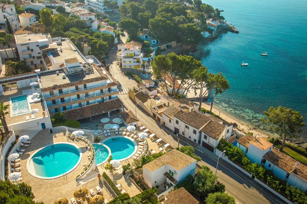 PMI_73674_Inmood_Aucanada_formerly_Hotel_President_0623_03