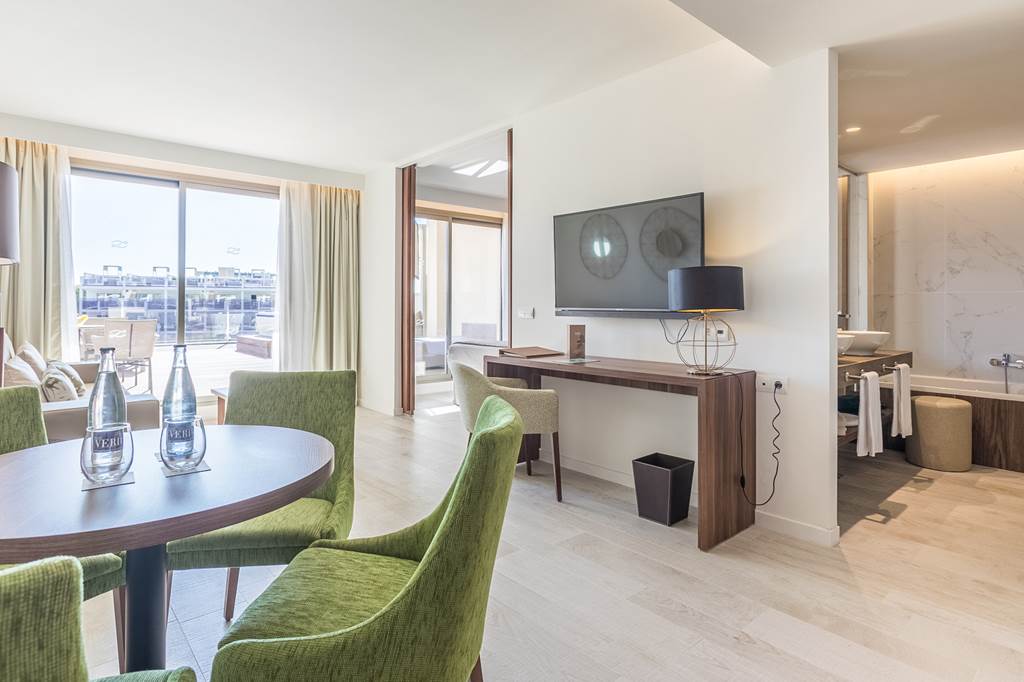 PMI_74443_Zafiro_Palace_Palmanova_1017_02