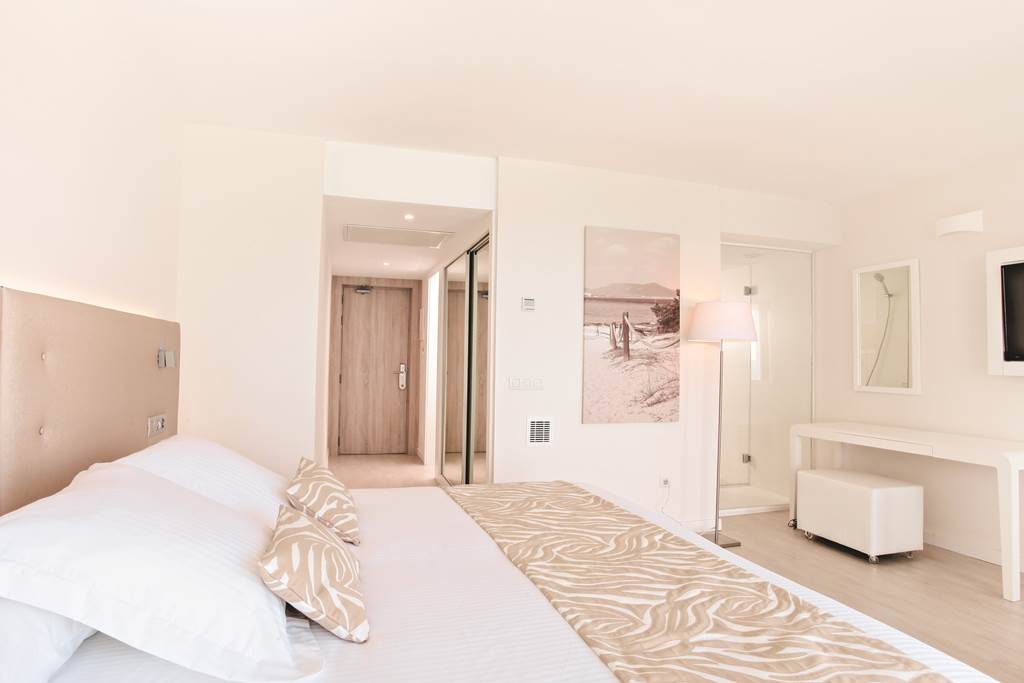 PMI_74661_IBEROSTAR_Cala_Millor_1116_05