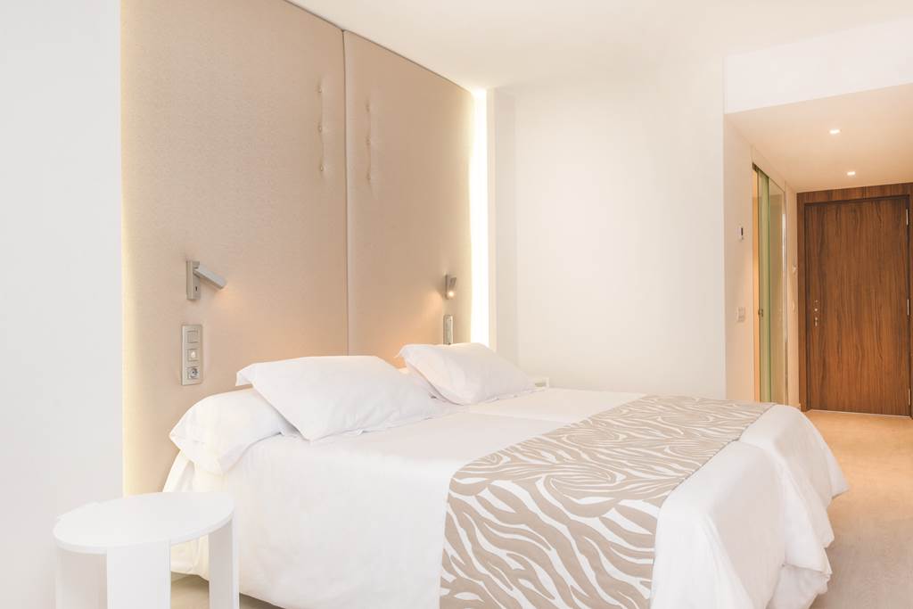 PMI_74661_IBEROSTAR_Cala_Millor_1116_14