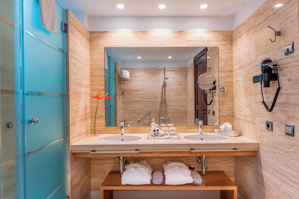 TFS_71107_Hotel_Suite_Villa_Maria_1023_03