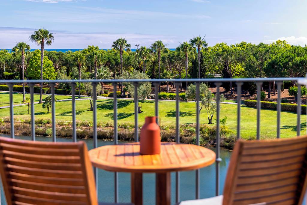 FAO_83733_Domes_Lake_Algarve_Autograph_Collection_0823_23