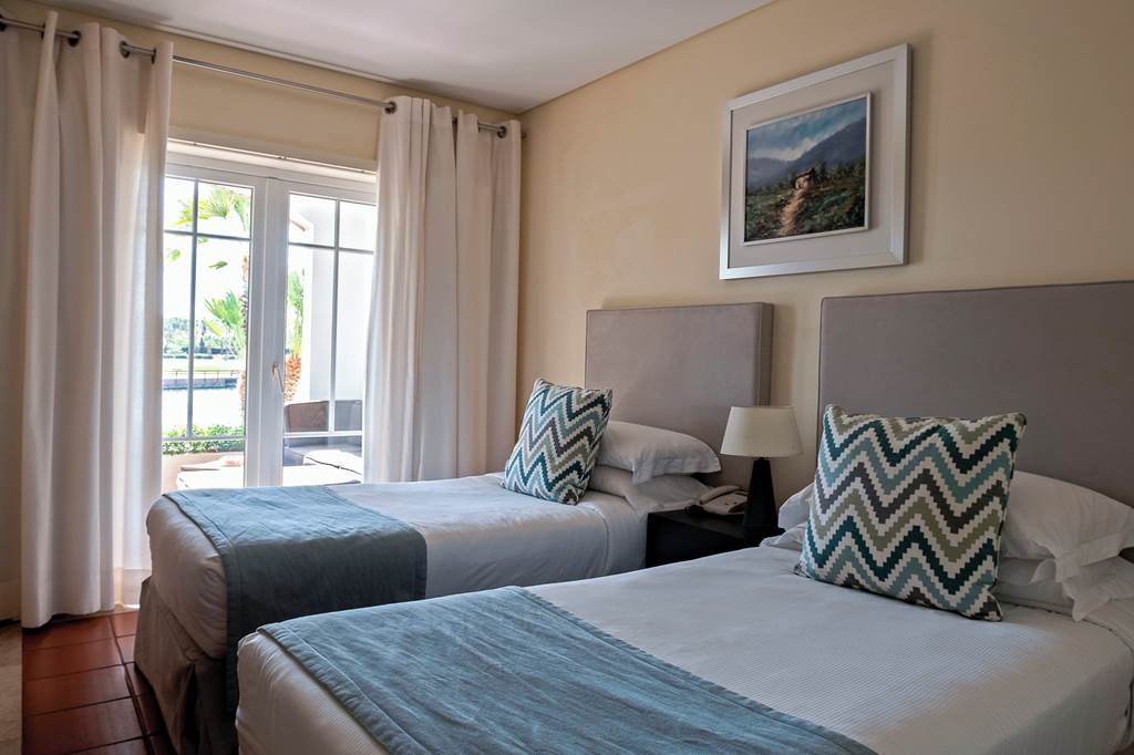 FAO_83733_Domes_Lake_Algarve_Autograph_Collection_0823_43