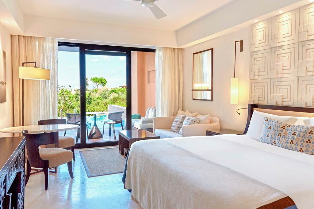 KLX_84560_The_Romanos_Luxury_Collection_Resort_1220_10