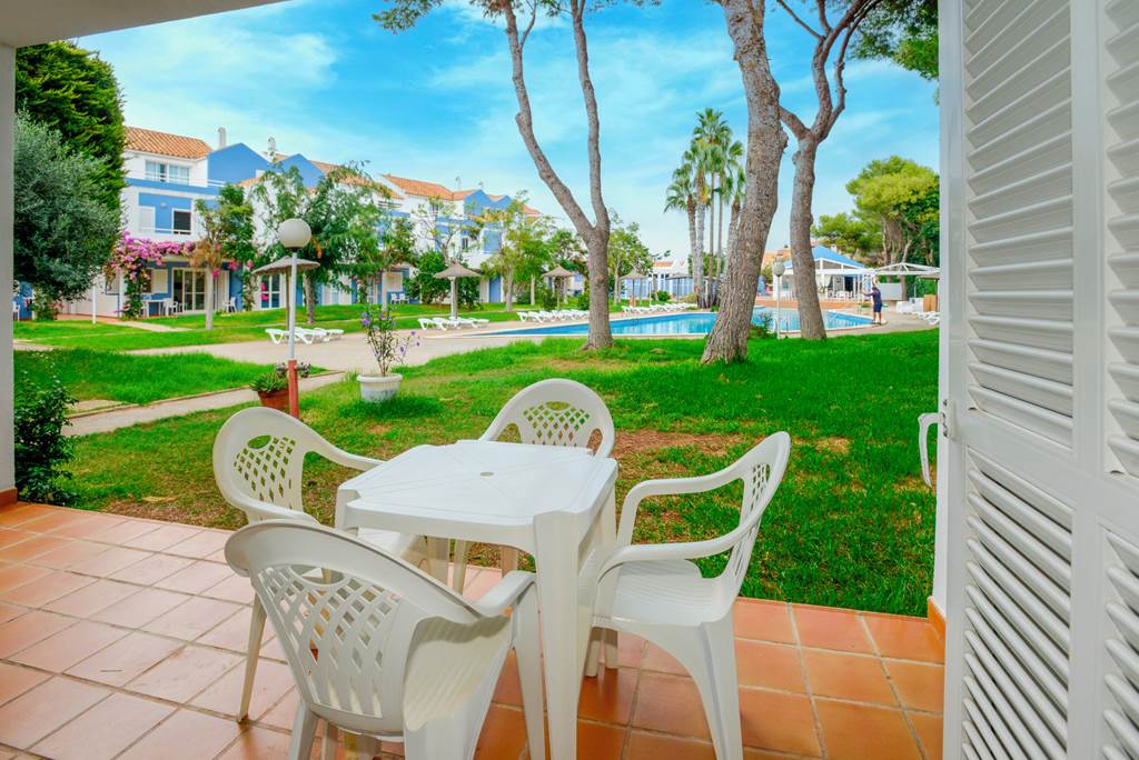 MAH_85401_Club_Ciudadela_Apartments_0923_05