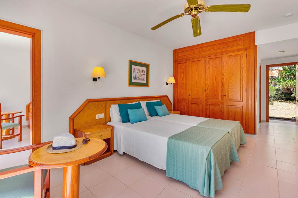 PMI_79751_Flip_Flop_Cala_Romantica_0623_01