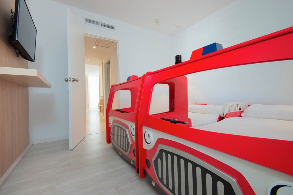 PMI_80692_Globales_Cala_Bona_Suites_0619_19