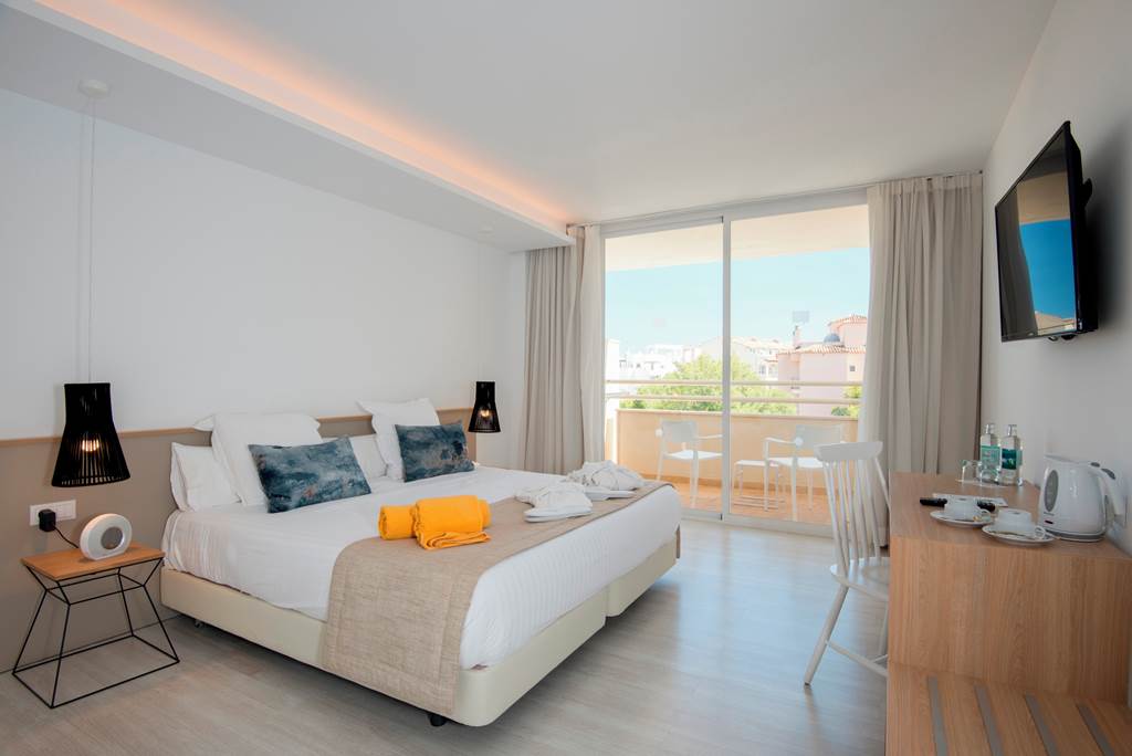 PMI_80692_Globales_Cala_Bona_Suites_0619_21