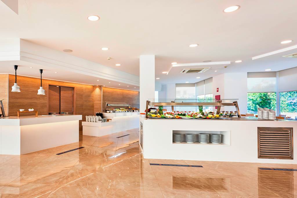 PMI_80692_Globales_Cala_Bona_Suites_0821_02