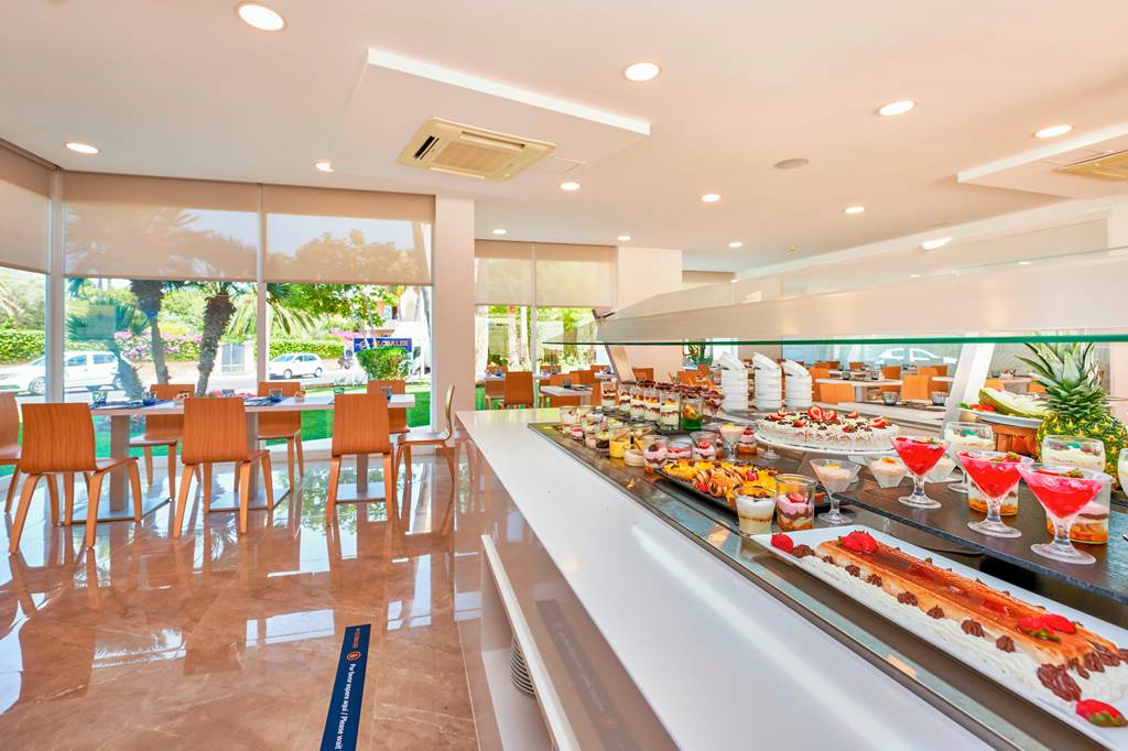 PMI_80692_Globales_Cala_Bona_Suites_0821_05