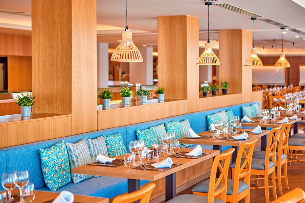 PMI_86091_Universal_Lido_Park_0923_01