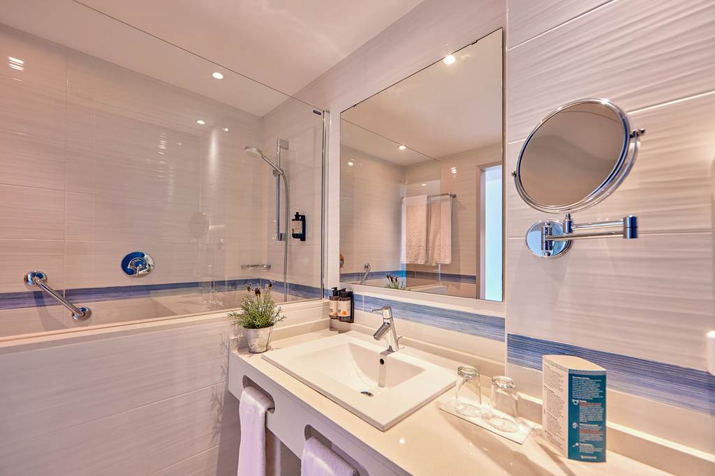 PMI_86091_Universal_Lido_Park_0923_25