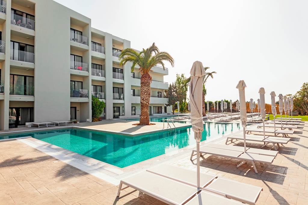 RHO_83420_Blue_Sea_Holiday_Village_0722_08