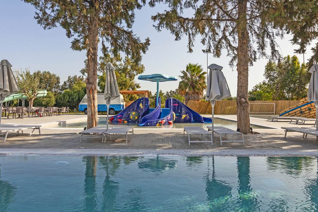 RHO_83420_Blue_Sea_Holiday_Village_0722_16