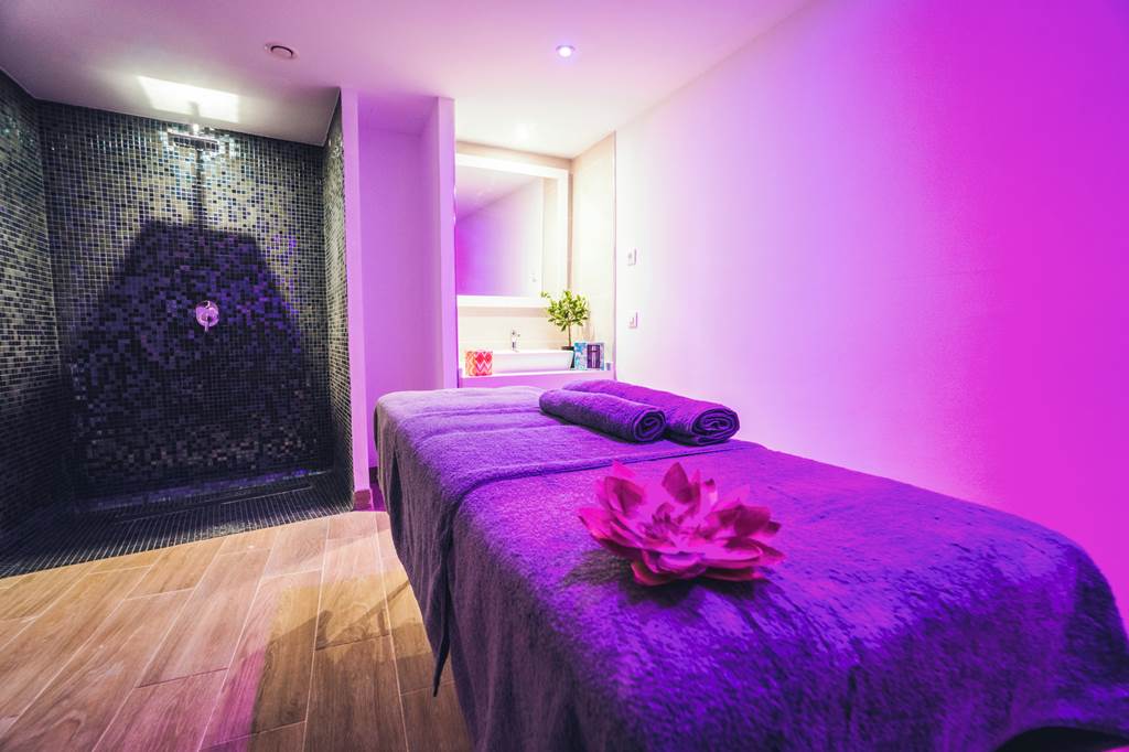 TFS_80339_Gara_Suites_Golf__Spa_0319_10